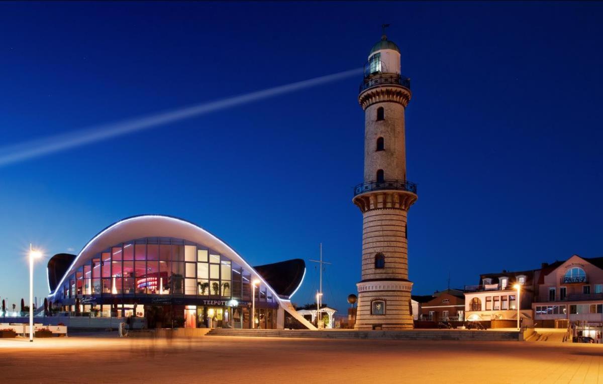 Lotsenhaus/Ostseewelle Rostock Exterior foto